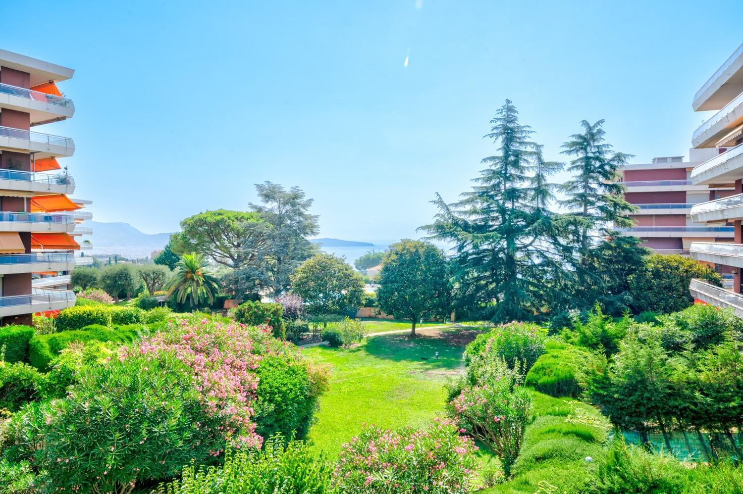 Appartamento Superbe 2 Pieces Clim Et Parking Nizza